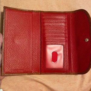 Dooney & Bourke Bags - Dooney & Bourke wallet Dooney & Bourke Bags - Dooney & Bourke wallet